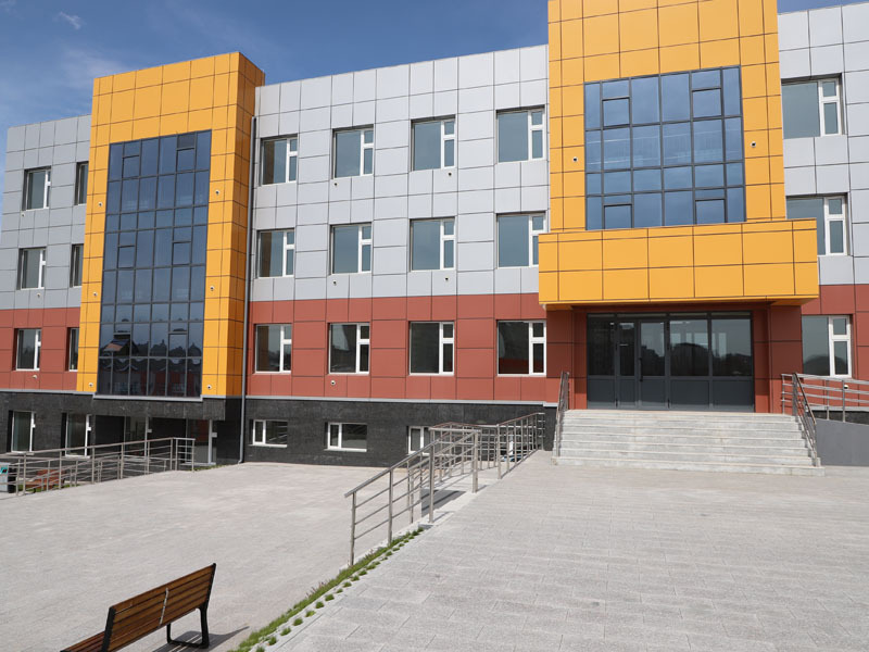 Хан-Уул дүүрэгт 640 хүүхдийн суудалтай сургууль ашиглалтад орлоо